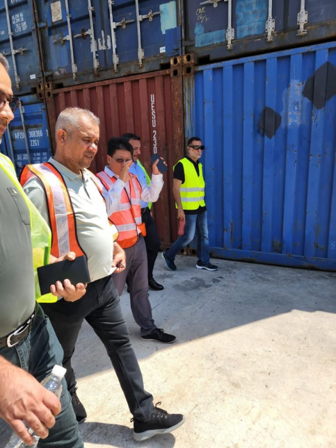 مدير عام الموانئ: اطلعنا على النظم الحديثة في التج