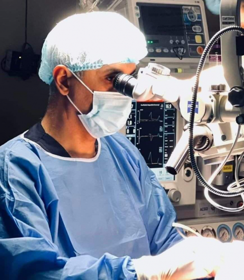 فريق طبي عراقي ينجح باعادة يد مبتورة لرجل ثلاثيني 