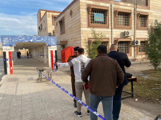 البصريون يتوافدون على مراكز الاقتراع لانتخاب  22 ع