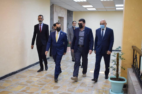 وزير الموارد المائية يعلن من الديوانية " عن إ
