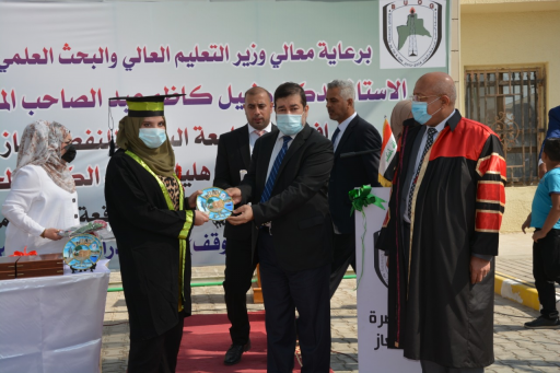 جامعة البصرة للنفط والغاز تحتفل بتخرج الدفعة الراب