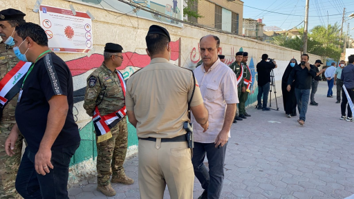 البصريون يتوافدون على مراكز الاقتراع في الانتخابات