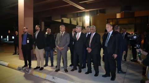 وزير التعليم العالي يصل إلى محافظة البصرة 