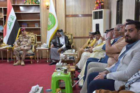 قائد عمليات البصرة يؤكد ضرورة مد الجسور والتواصل ب
