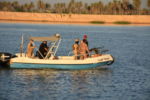 قيادة عمليات البصرة تنفذ حملة للتفتيش عن مطلوبين و