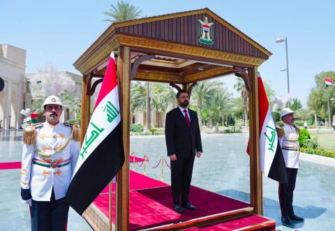 صورة مرفقة