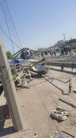 سقوط مجسر للمشاة في منطقة الحسينية  شمالي بغداد 