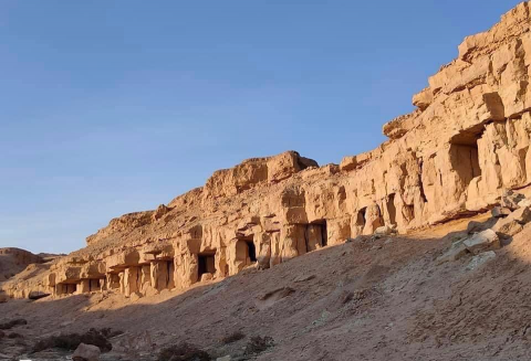 محافظ النجف" / للمرسى /  وجهنا بإيقاف التجاوز