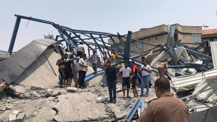 اصابة عدد من العمال بانهيار سقف بناية وسط البصرة 