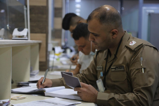 بدأ دخول الزائرين لأداء مراسم الزيارات الدينية عبر