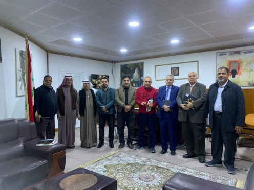 المركز الثقافي بجامعة البصرة يبحث مع وفد بحريني ال