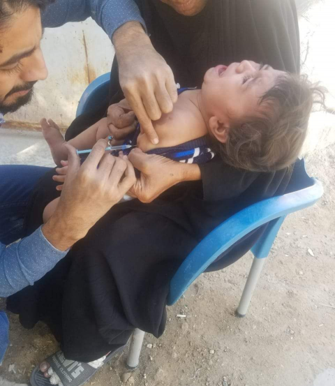 حملة تلقيحية  للاطفال للمتسربين و غير الملقحين بجم