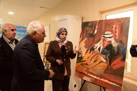 جامعة البصرة تنظم معرضاً للرسم والخط على هامش فعال