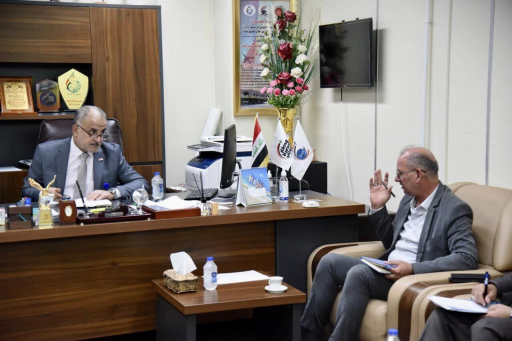 مدير عام سلطة الطيران المدني يزور مطار البصرة ويطل