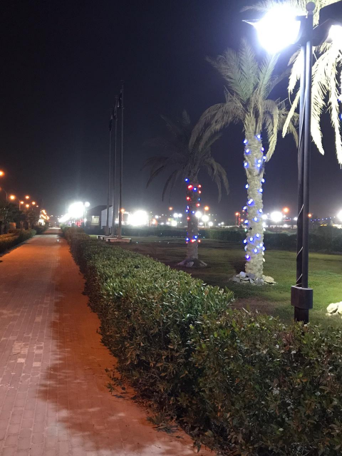 بلدية البصرة تأهل ساحة الحرية وسط المحافظة