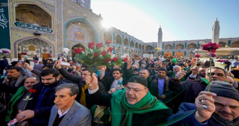 مئات الالاف من الزائرين تحيي ذكرى ولادة أمير المؤم