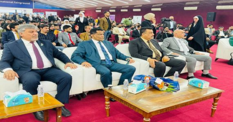 معاون محافظ البصرة يفتتح  المعرض الاول لمشاريع ريا
