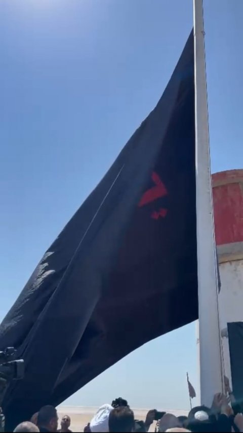 صورة مرفقة