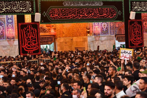 حشود الزائرين يحيون ذكرى استشهاد الإمام الحسين (ع)