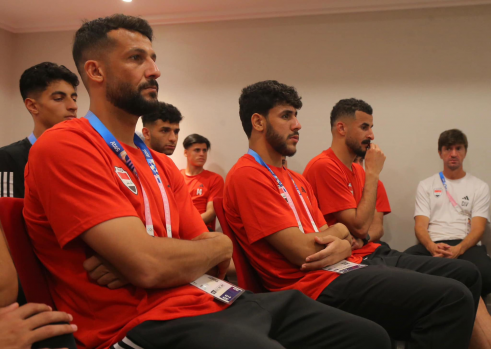 درجال يلتقي لاعبي منتخبنا الأولمبي ويحثهم على تقدي