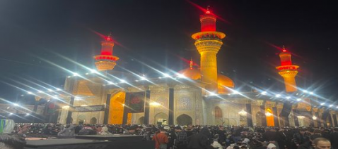  الالاف  الزائرين تحيي مراسم زيارة الامام موسى بن 