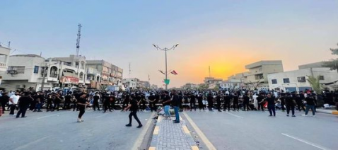 تتوافد الالاف للمشاركة في صلاة الجمعة الموحدة
