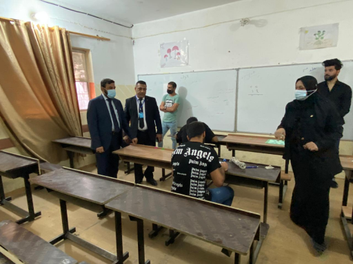 بدء الأمتحانات العامة للدراسة الإعدادية / الدور ال