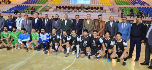 بمشاركة ١٠ فرق ....افتتاح بطولة الصالات في شط العر