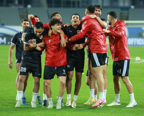 المنتخب الوطني يختتم تدريباته في مدينة يونغن 