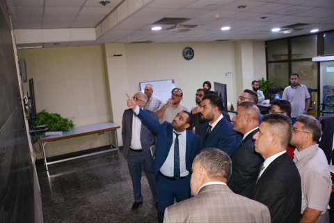 لجنة الخدمات النيابية تناقش مع حكومة ذي قار ومسؤول