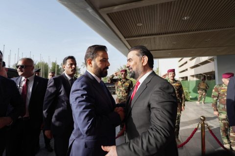 صورة مرفقة