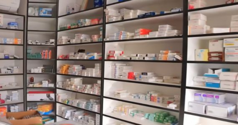 غلق مراكز تجميل وصيدليات مخالفة في البصرة