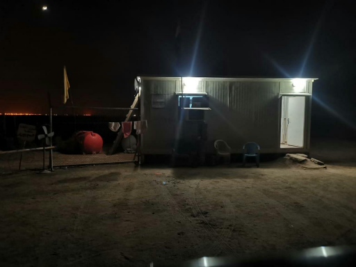 ذئاب مفترسة تهاجم نقطة حماية نفطية غربي البصرة 