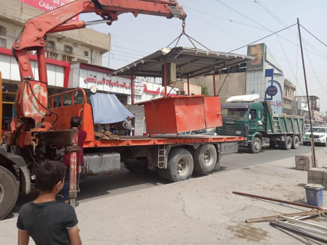 بلدية البصرة : تضع خطا اصفر بين البائع والشارع 