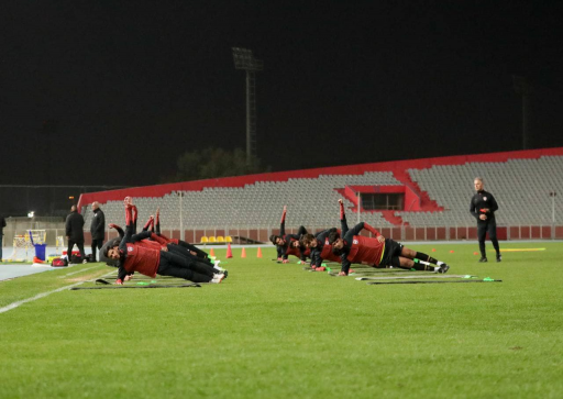 المنتخب الوطني يعاود تدريباته قبل مواجهة الإمارات
