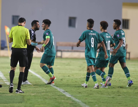 شباب العراق يخسر من جزر القمر باربعة اهداف لثلاثة 