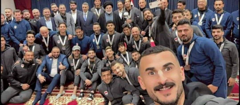 الصدر  للاعبي المنتخب الوطني: لا تتأثروا بالسياسة 