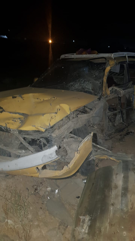 مصرع 3 أشخاص وإصابة 4 آخرين  بحادث مروري غربي البص