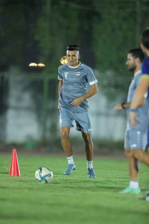 منتخبنا الوطني يباشر اولى وحداته التدريبية استعداد