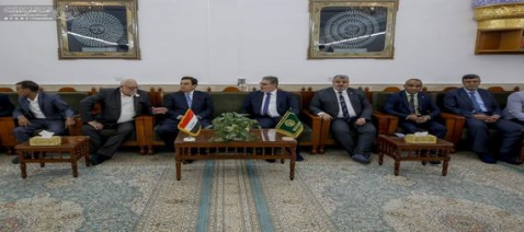 قرداحي يتشرف بزيارة مرقد امير المؤمنين (عليه السلا