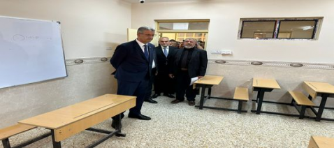 وزير النفط يفتتح مدرسة ابتدائية في منطقة مجنون شما