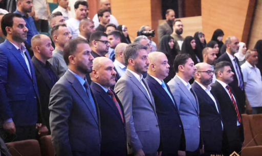   محافظ النجف : يوزع  سندات قطع الأراضي لمنتسبي شر