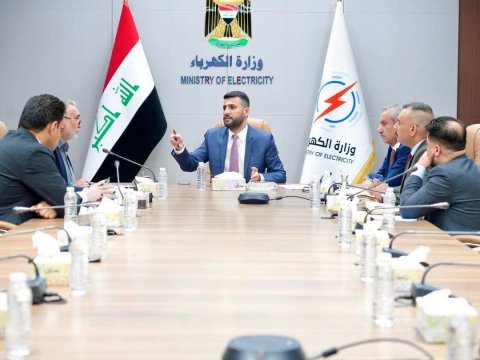 وزير الكهرباء يوجه بحصر الطاقة المفقودة ومعالجة الاختناقات لدعم استقرار الشبكة صيفاً