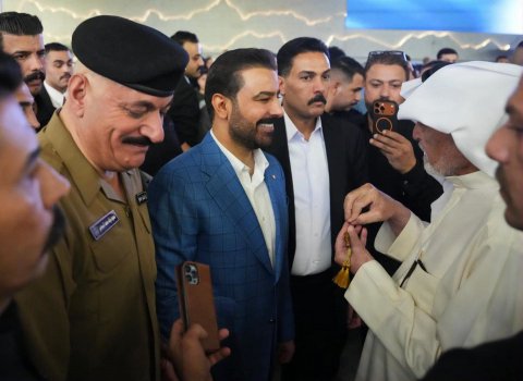 الزيدي يجري جولة ليلية في شوارع واسواق بغداد