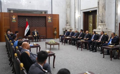 الزيدي يؤكد أهمية الدور الذي تضطلع به مراكز الفكر والبحوث والدراسات مشددا على دعم الحكومة لها