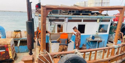 حملة تفتيش وتدقيق امني لقطع الصيد البحرية جنوبي البصرة