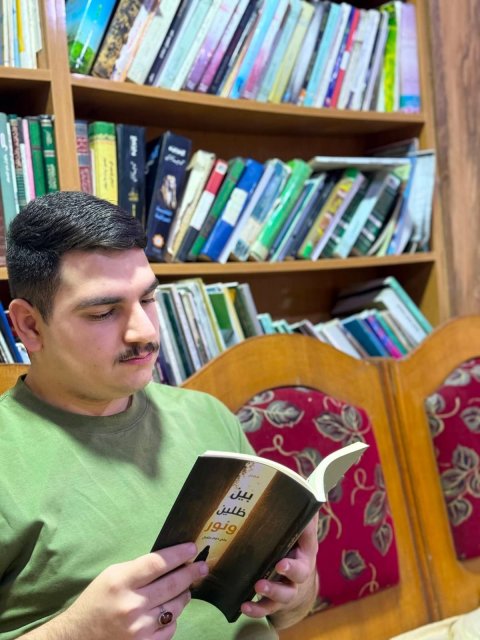 ولادة قاص مبدع …..طالب بصري يصدر مجموعته القصصية الأولى (بين ظلين ونور)