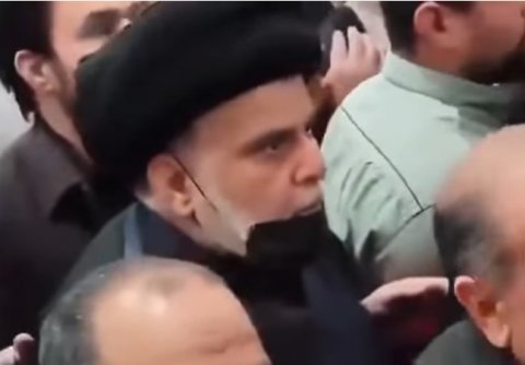 الصدر يشارك في تشييع الشهيد السيد علي خامنئي في النجف الأشرف
