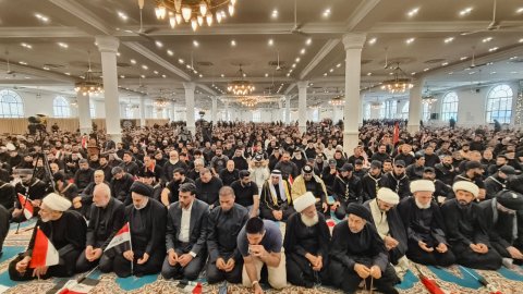إمام جمعة البصرة يجدد تأكيد دعوة الصدر للإصلاح.. وحشود تخرج بوقفة سلمية دعماً لمكافحة الفساد