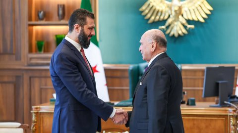 العراق وسوريا  يؤكدان العمل المشترك على تعزيز العلاقات بين البلدين